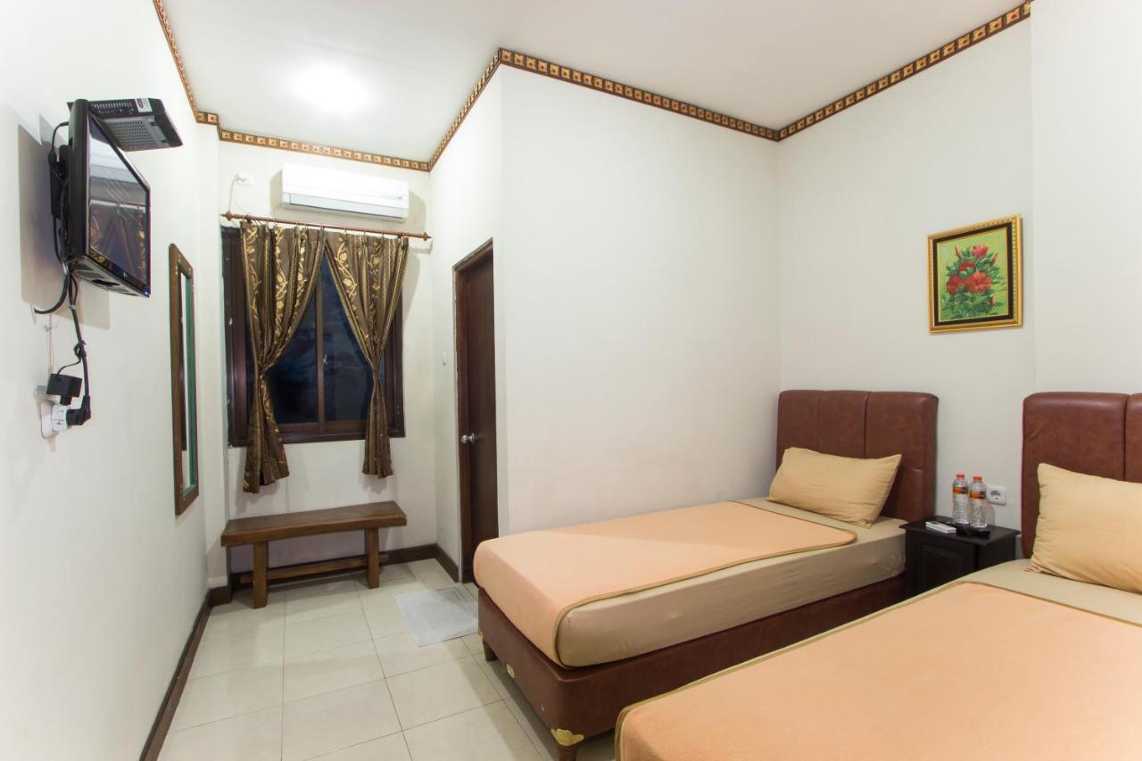 Tasik Jogja Hotel Yogyakarta Kültér fotó